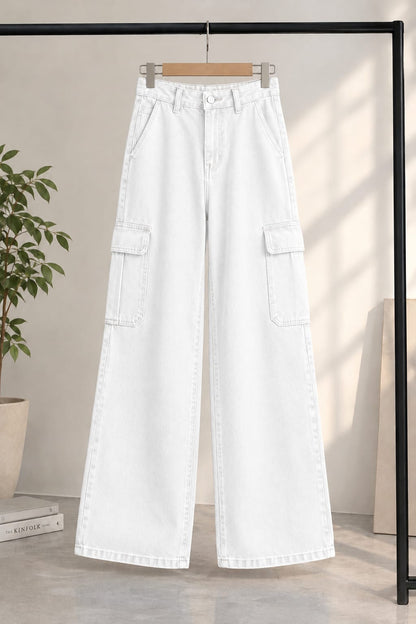 WHITE WIDE LEG BAGGY JEANS.